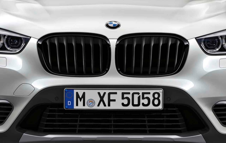 Grilles de calandre noires M Performance.